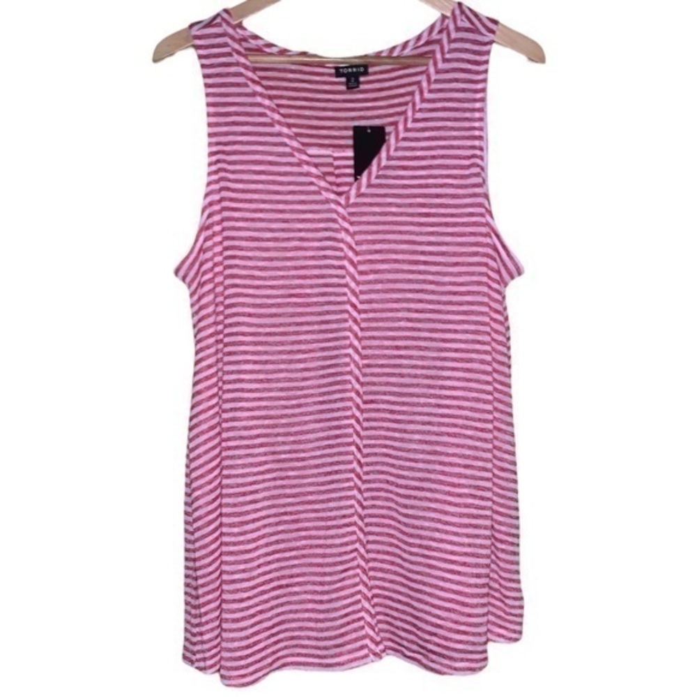 NWT Torrid sz 2 tank top